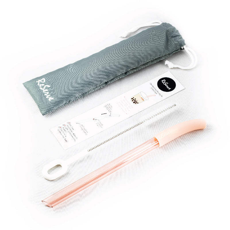 Bubble Tea Starter Set: 1 Rose gold bubble tea straw, 1 label, 1 reusable bag, 1 cleaning brush